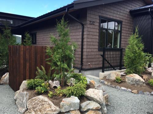Ieeja, Avatar by Eagle Reach Properties in Port Renfrew (BC)