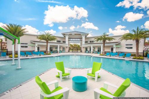 Golden Palms Resort 8 Bedroom Vacation Home with Pool 1904 - image 6