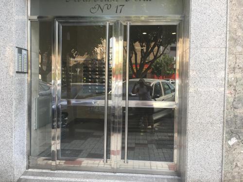 Apartamento Cerca Aeropuerto, FERIA, metro ,bus