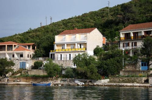 Twin Room Polace 604a in Polače