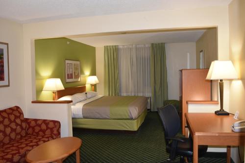 Motel 6-Anderson, IN - Indianapolis