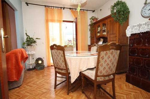  Apartments by the sea Brodarica (Sibenik) - 6479 in 22010 Brodarica