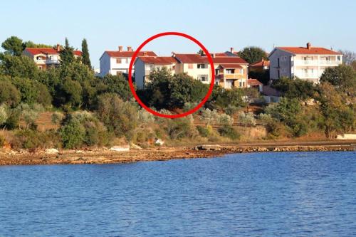 Apartments and rooms by the sea Medulin - 7278 