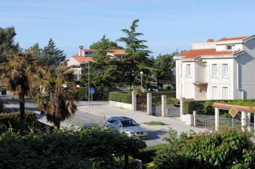 Apartments with a parking space Peroj Fazana - 7516 - main image