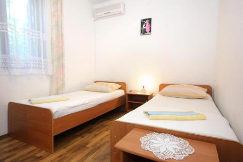 Twin Room Zaton Mali 9114d in Zaton Mali