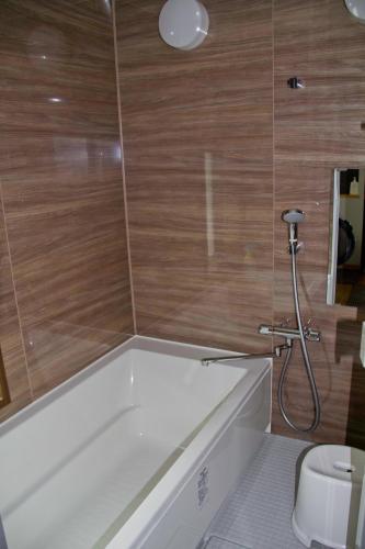 Three-Bedroom Chalet image 3