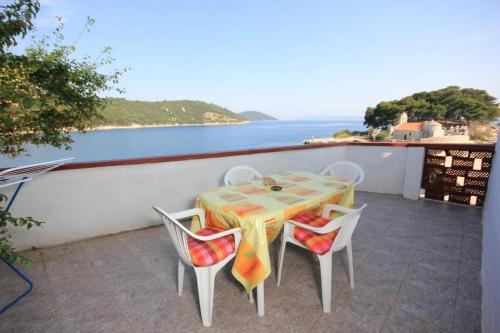  Apartment Savar 909a in Brbinj