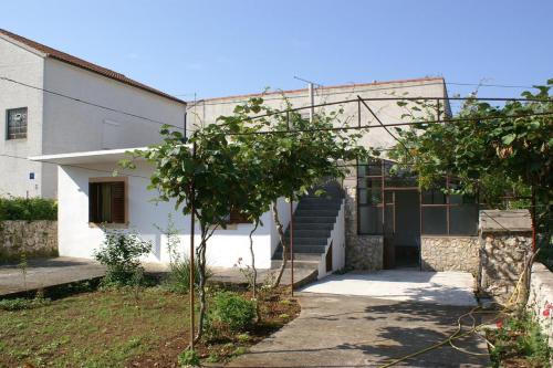 Apartments with a parking space Vodice - 4232