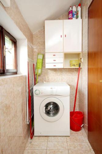Two-Bedroom Apartment with Terrace and Sea View room in Apartments by the sea Kneza Korcula - 4371