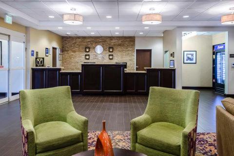 Comfort Inn & Suites Dothan East