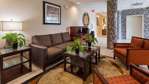 Best Western Airport Inn & Suites Cleveland in Brook Park, USA