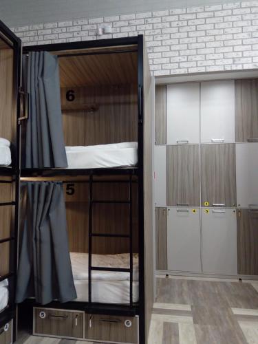 Hostel ROOM