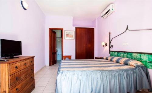 Hotel Atalaya - image 4