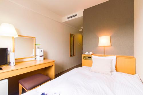 1 twin bed