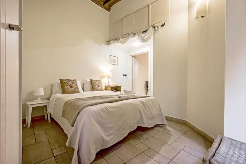 GuestHost - Palazzo Farnese Historical Home, Рим