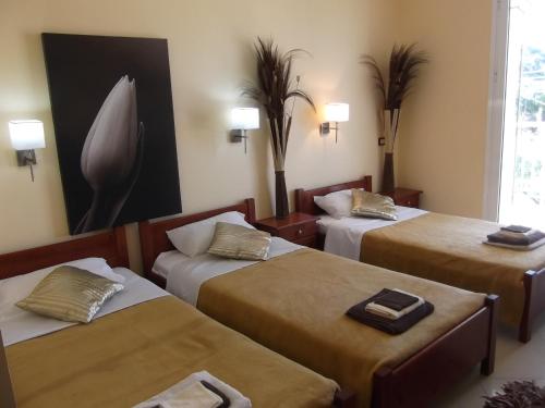 Mariana Hotel - image 6