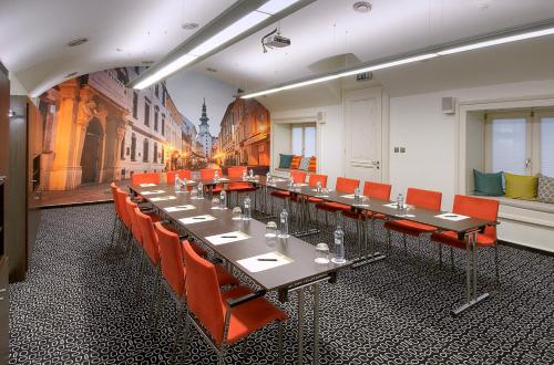 Roset Hotel & Residence - image 8