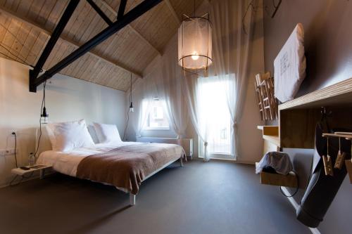 Design  Modez, Pension in Arnhem bei Huissen