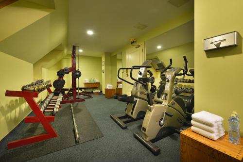 Marrol's Boutique Hotel - image 2