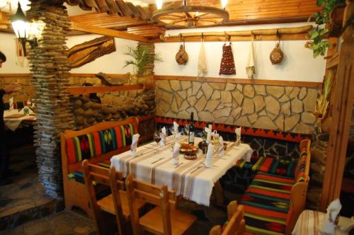 B&B Botevgrad - Balkanski chanove - Bed and Breakfast Botevgrad