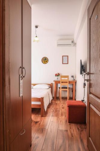 Pansion Centar - image 8