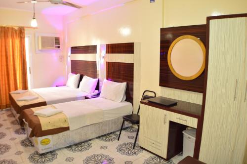 Tehran Hotel - image 12