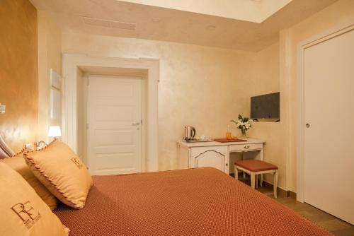 Relais Empire