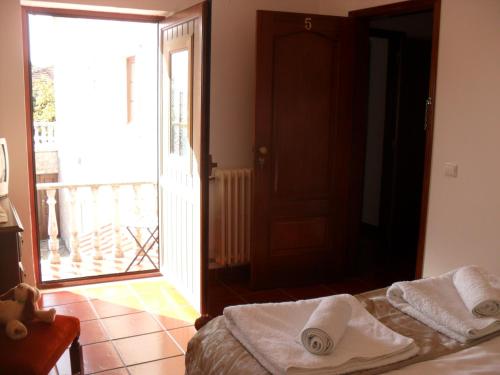 1 double bed