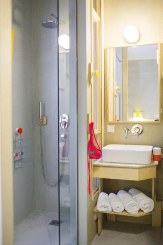 Junior Suite with Garden View image 10