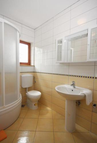 Seaside holiday house Tisno, Murter - 5094