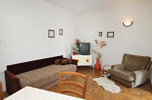Apartment Novi Vinodolski 5558b - image 5