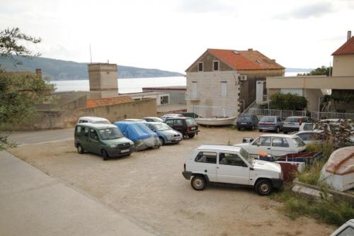 Apartments by the sea Komiza Vis - 8533 - image 8