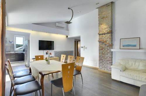 Apartment Valdefora - image 5