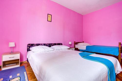 Apartments with WiFi Split - 11367, Split (photo 9)
