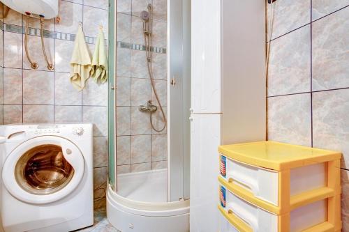 Apartments with WiFi Split - 11367, Split (photo 10)