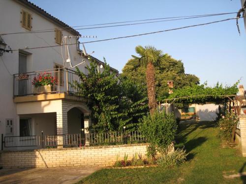 Apartments with a parking space Galizana Fazana - 11712