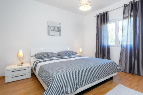 Holiday house with a parking space Marina Trogir - 11767