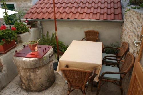  Studio Vrboska 4601a, Pension in Vrboska