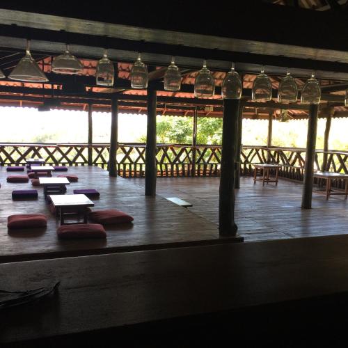 Restaurant, Greenhouse Retreat in Chambak