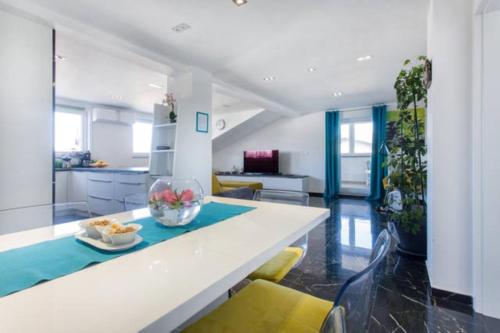 Patricia House 2