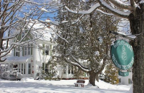 White Cedar Inn Bed and Breakfast Freeport (ME)