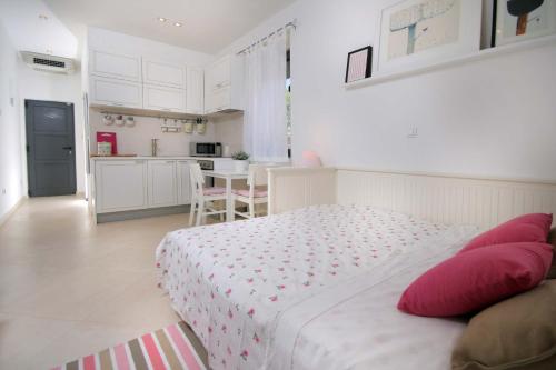  Studio few steps from the beach, Unterkunft in Kaštela