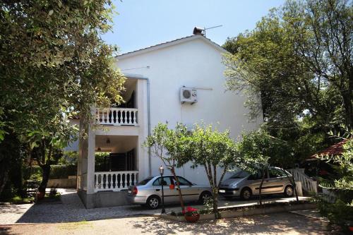  Apartment Malinska 5456a in Vantačići