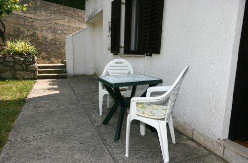 Apartments with a parking space Baska Krk - 5411 - image 4