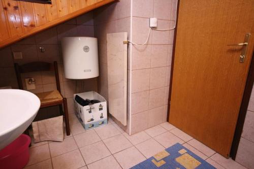 Apartments by the sea Selce, Crikvenica - 3240