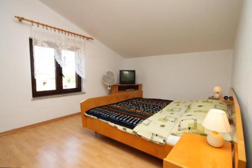 Apartment Novigrad 7037b - image 2