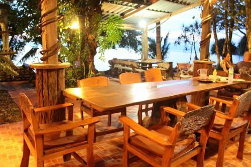 ห้องอาหาร, Sunset Bungalow Koh Chang Ranong in เกาะช้าง