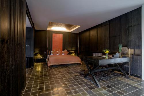 118913543 Aruntara Riverside Boutique Hotel -SHA Extra Plus