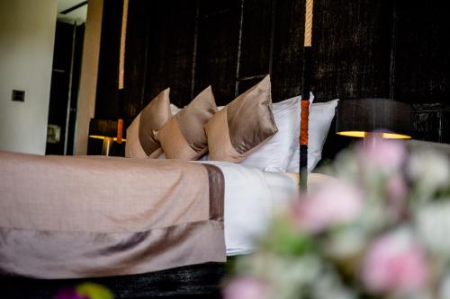 118913575 Aruntara Riverside Boutique Hotel -SHA Extra Plus