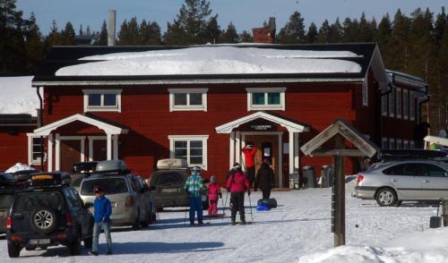 Restorāns, K167 in Kåbdalis